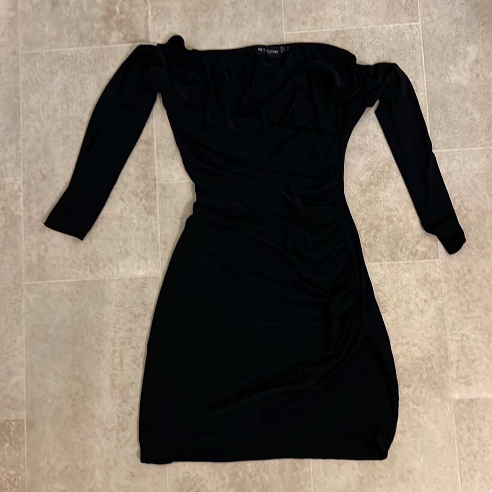 Pretty Little Thing Black asymmetrical dress